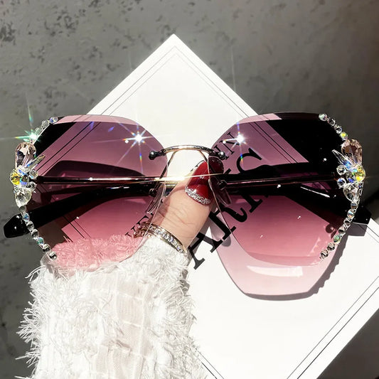 2024 Luxury Brand Design Vintage Rimless Rhinestone Sunglasses for Women